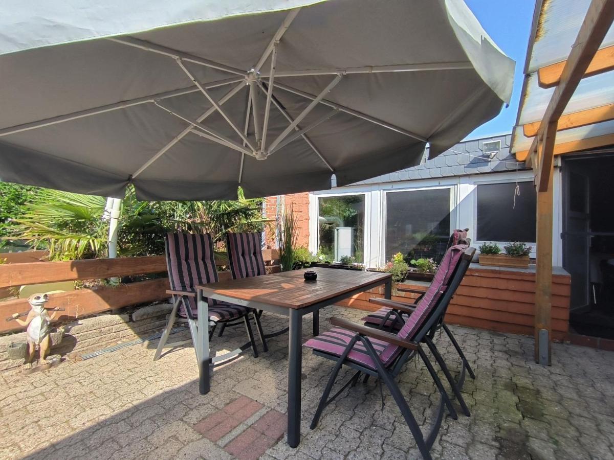 Ferienwohnung Mohnkopf - Unterkunft Fuer 2 Bis 3 Personen Mit Terrasse Jerrishoe Exterior foto