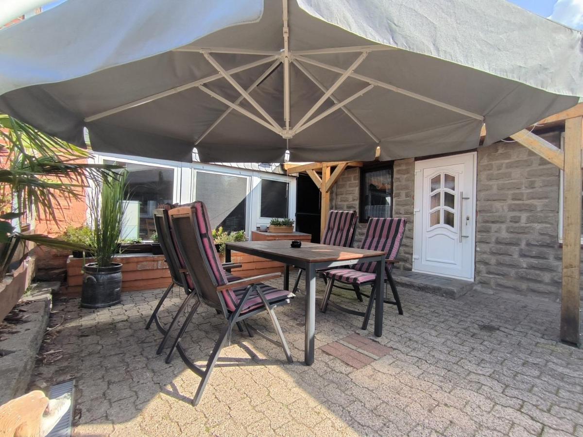 Ferienwohnung Mohnkopf - Unterkunft Fuer 2 Bis 3 Personen Mit Terrasse Jerrishoe Exterior foto