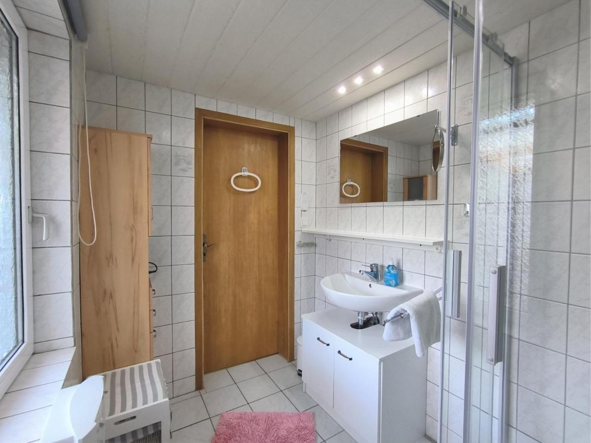 Ferienwohnung Mohnkopf - Unterkunft Fuer 2 Bis 3 Personen Mit Terrasse Jerrishoe Exterior foto